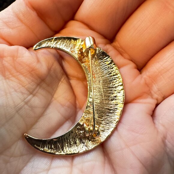 Crescent Moon Brooch – Blue Enamel Star Moon Pin Gold Tone Celestial Icon - Picture 2 of 3